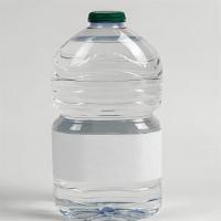 Small Bottle Of Water - 小水瓶 · Botella de agua pequeña