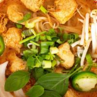 Chicken Curry Pho · Curry noodle soup with chicken breast, onions, cilantro &  scallions.