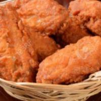 Wing Basket · 5 wings and fries