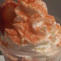 Strawberry Kiss 🍓 · Strawberry kiss is made with our famous vanilla icecream,  Strawberry drizzle , cut fresh St...