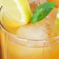 Arnold Palmer · 1/2 Sweet Tea + 1/2 Lemonade