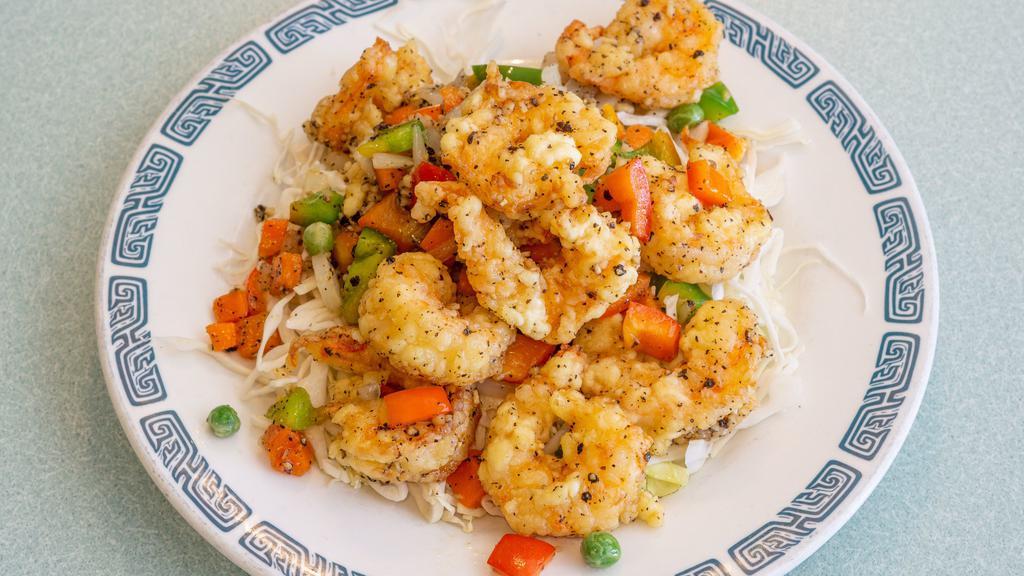 Pepper & Salt Shrimp · Fresh sauteed shrimp and then lightly breaded and fried to order. Then tossed in chefs special salt and pepper sauce.
One of our most popular dishes!