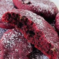 Red Velvet Coockies · Everything you love about Red Velvet in a cookie. Soft and chewy and packed with chocolate c...