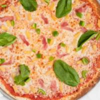 White Tomato Basil Pizza (Large) · Fresh tomatos, basil, garlic sauce, oregano, olive oil.
