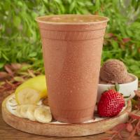 Chocofruit Smoothie · Almond milk + chocolate vegan ice cream + banana + cocoa + strawberry + cinnamon
