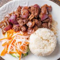 Vietnamese Shaken Beef · Bò Lúc Lắc.