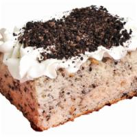Oreo Cake Slice · Cake Flavor: Oreo Cookies & Creme
Icing: White Buttercream with Oreo Crumbles