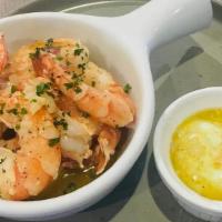 Camarão Ao Alho E Óleo - Sautéed Shrimps · Sautéed jumbo shrimps on garlic and olive oil, with green Goddess sauce