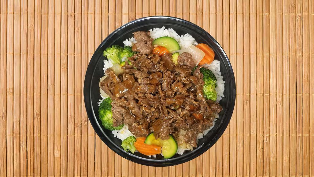 Beef · Comes with sautéed vegetables: onions, broccoli, carrots, zucchini and steamed rice. Topped with teriyaki sauce. Additional $ 1  for fried rice or steamed brown rice.(no modification)