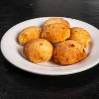 Pao De Queijo · Cheese bread. (6 units).