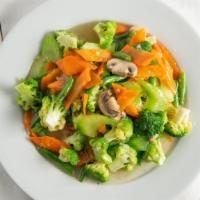 Mixed Vegetables · Brocoli, carrots, celery, zucchini, mushroom.
