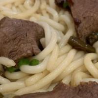 Noodles With Braised Beef Brisket / 牛腩面 · 