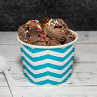 Chocolate Fudge Brownie (Quart) · Rich Chocolate ice cream with moist fudge brownies & a thick river of chocolate fudge.