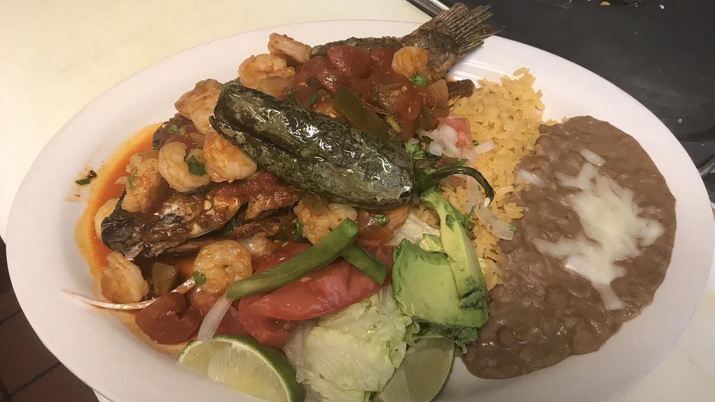 Ranchero Style Shrimp · Sautéed, shrimp with garlic and ranchera sauce.