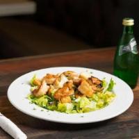 Caesar Con Camarones · Caesar salad Fresh Romaine lettuce, parmesan cheese, croutons and creamy Caesar dressing wit...