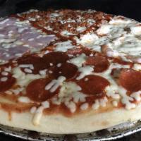 Pizza Personal Mixta / Individual Mixed Pizza · 