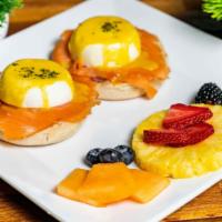 Egg Benedict · Two Poached eggs, English muffin, with hollandaise served with Salmon, Ham or Prosciutto