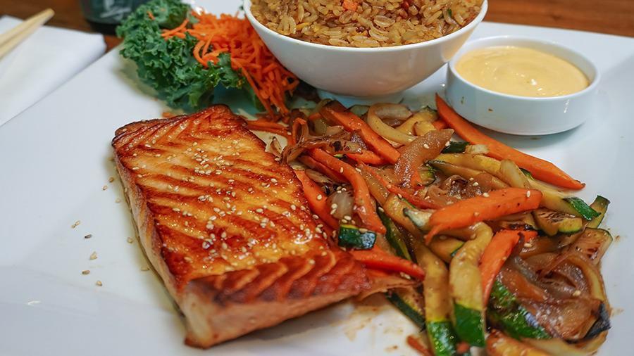 Hibachi Salmon Dinner · Hibachi grill salmon w/ seasonal vegetable. served with fried rice and house salad