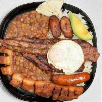 Bandeja Paisa / Colombian Platter · Arroz blanco, frijoles, cerdo molido, chorizo, carne a la parrilla, huevo frito, maduro, are...