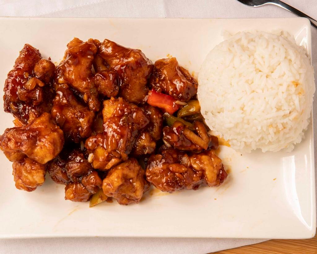 General Tso Chicken · Hot and spicy. Chicken tender deep-fried with chopped onion in tingly chili sauce.