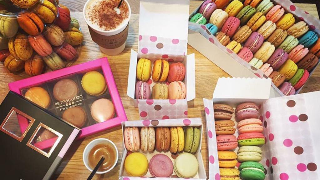 Party Pack 1 · Our classic bundle for medium gathering : a mix of 40 macarons and 4 meringues bags from our most popular flavors  (please let us know if you have any specific diet or flavor that you do not want in the box)