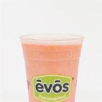 *Lrg Strawberry Banana · Fresh bananas, strawberries, and natural strawberry juice