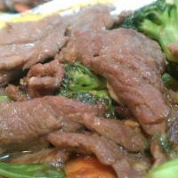 Beef Or Chicken With Broccoli · Served with choice of soup - egg drop, wonton, mixed or hot and sour. Egg roll and pork frie...