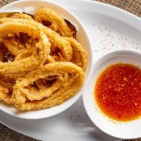 Siam Fried Calamari · Crispy Golden brown calamari with special Thai spice sauce.