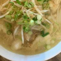 Chicken Noodle Soup · Clear broth with white meat chicken slices, beansprout and scallion.