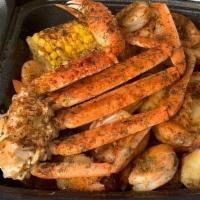 Snow Crab Leg (1), Shrimp (12), Corn (1), Egg (1), And Potato · With your choice of Seasoning. Kenzie's Infusion Mix (MOST POPULAR), B.B.Q, Cajun, Garlic Bu...
