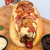 Perro Dollar · Hot dog, meat, chicken, cheese, bacon, french fries