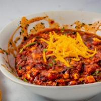 Vegan Chili & Garlic Bread · Plant-based vegan beef crumbles, black beans, chili beans, red kidney beans, corn, onions ＆ ...