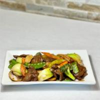 Beef With Mixed Vegetables 杂菜牛 · Broccoli, snow peas, carrots, mushrooms, celeries, baby corns, water chestnuts, and bok choy...