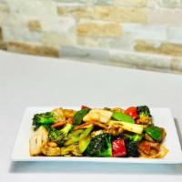 Szechuan Vegetables 四川杂菜 · Spicy.  Carrots, snow peas, mushrooms, green peppers, red peppers, onions, celeries, cabbage...
