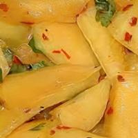 Sliced Mango · Picado de mango.