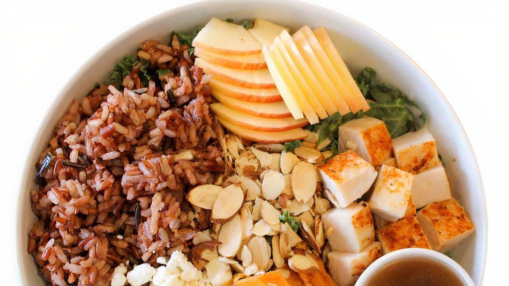 Sweet Bowl Alabama · Wild rice, shredded kale, roasted sweet potaoes, apples, almonds, local goat cheese, roasted chicken, balsamic vinaigrette. 660 cal.