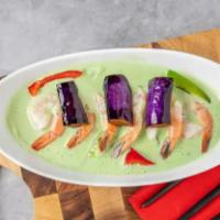 Green Emerald Curry · Savory green curry infused with coconut milk, squash, carrots, bamboo shoots, bell peppers, ...