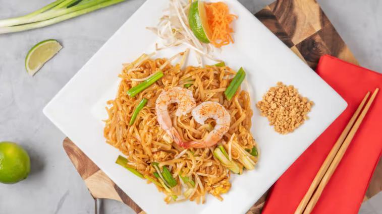 Royal Pad Thai Noodle · The royal way to the Thai classic, Rice noodles with bean sprouts and scallions, with crushed peanuts on the side. Voted Best PadThai in Jax!