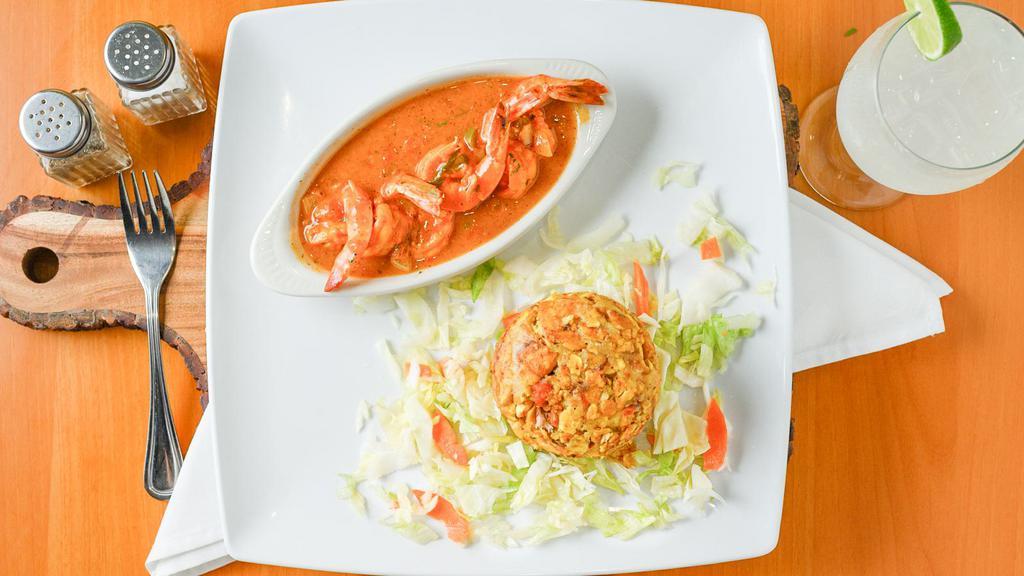 Mofongo With Shrimp - Grilled, Breaded, Coconut, Garlic Or Creole Sauce · Mofongo con Camarones a la plancha empanizado, salsa de coco, al ajillo o salsa criolla.