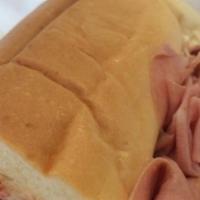 Turkey Ham & Cheddar Sandwich · 