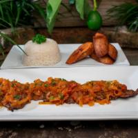 Carne En Bistec · Huevo opcional. Sirloin steak grilled with onions and tomatoes sauce, rice, sweet plantains ...