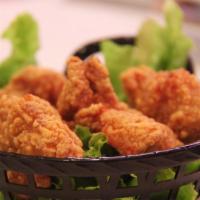 Karaage / Japanese Fried Chicken · 4 pieces.