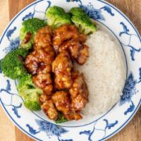General Tso'S Chicken (Large) · Hot and spicy.