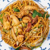 House Special Lo Mein · Shrimp, chicken and pork.