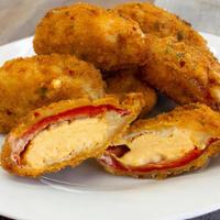 Jalapeno Poppers (6 Pieces) · 