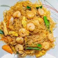 Pad Thai With Chicken And Shrimp · Rice noodles, egg, bean sprouts, crushed peanuts and scallions.