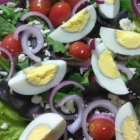 Chef Salad · Fresh romaine, tomato, onions, green peppers, black olives, chicken, ham & boiled eggs.