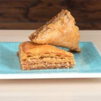 Baklava · Filo dough, Honey & Walnuts