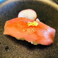 Sake Kunsei (Smoked Salmon) · Smoked salmon, rice