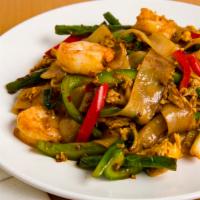 Lt15. Pad Kee Meow (Drunken Noodle) · Mild hot and spicy. Spicy flat noodle with string bean and bell pepper.